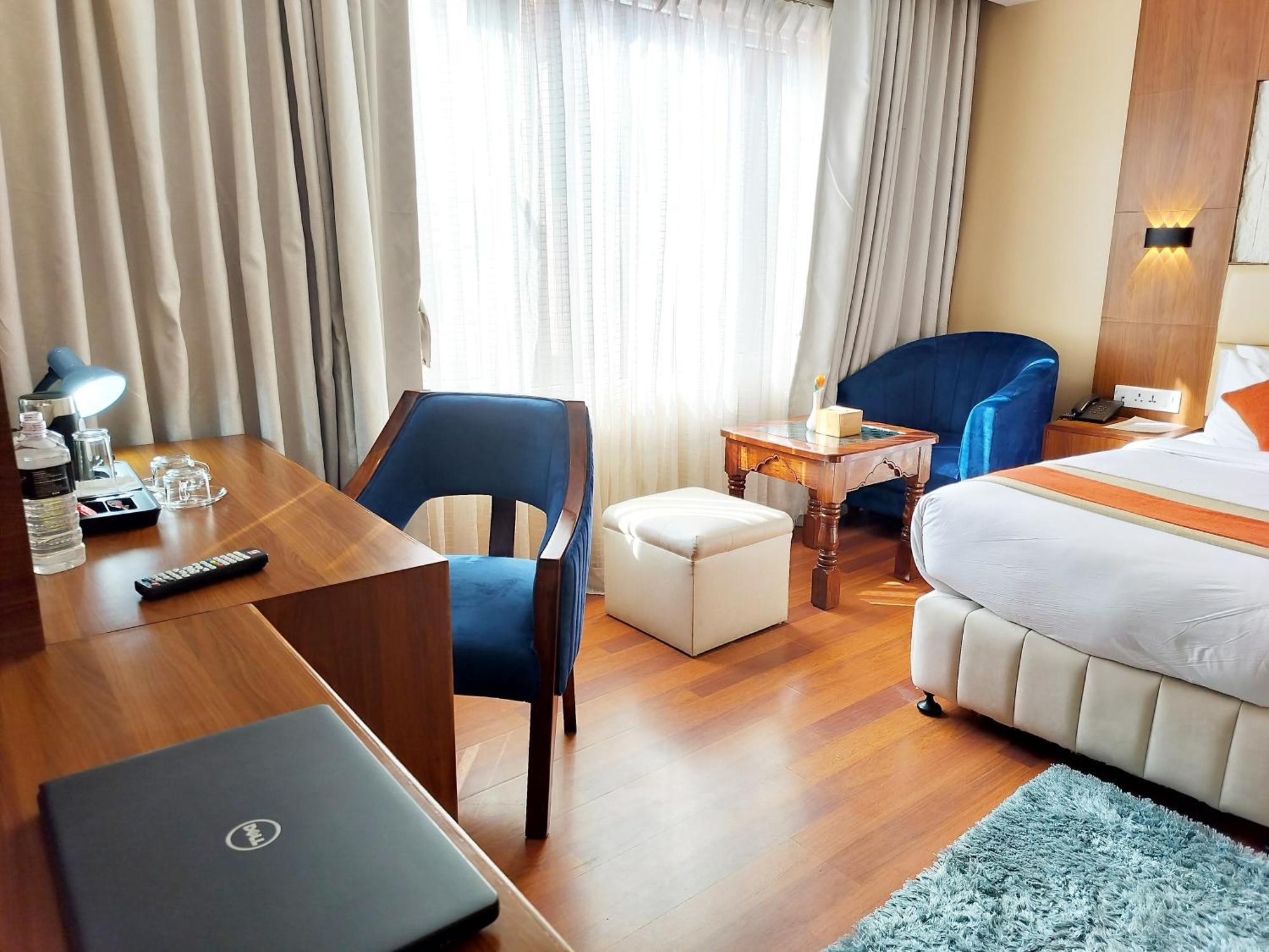 Kumari Boutique Hotel Kathmandu Exterior foto