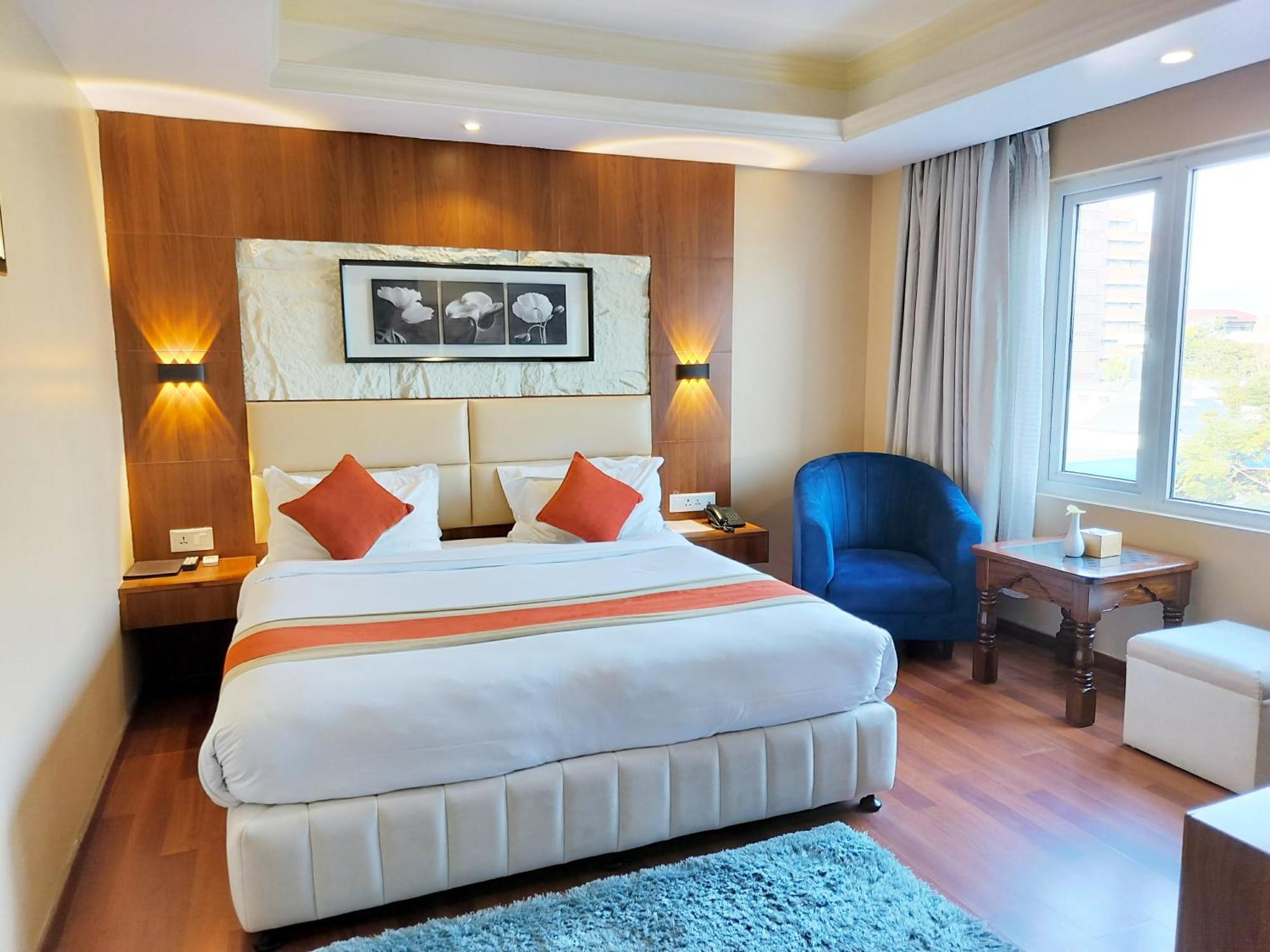 Kumari Boutique Hotel Kathmandu Exterior foto